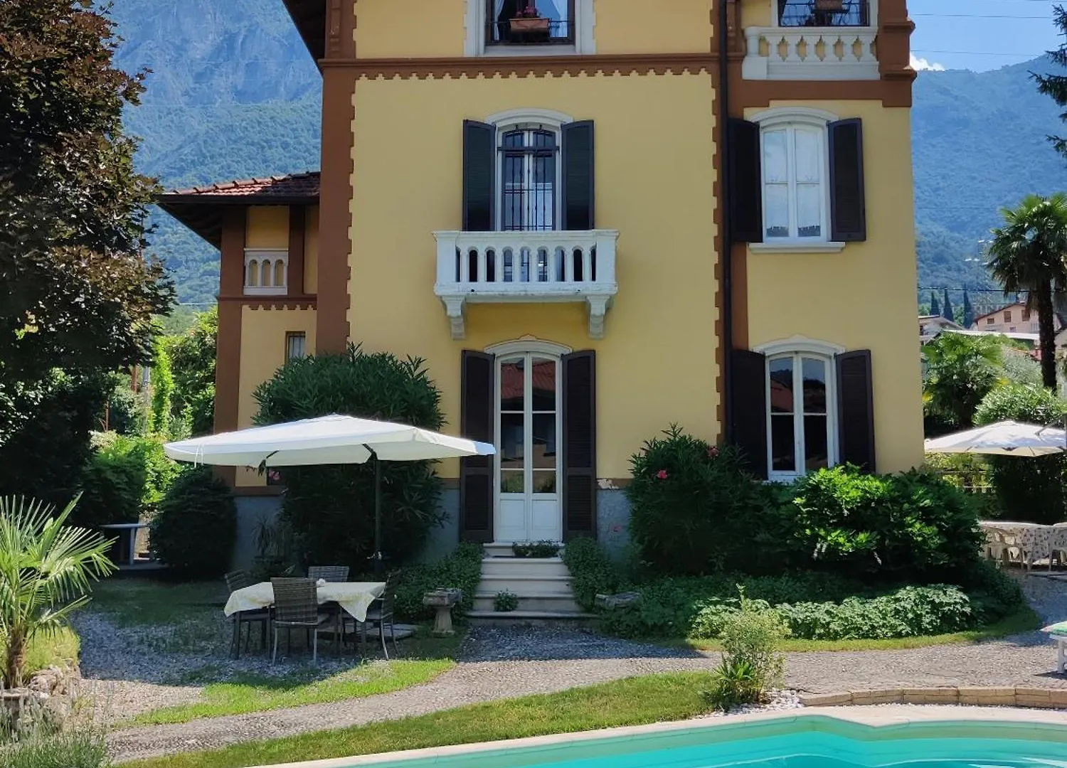 Villa Laura Lierna