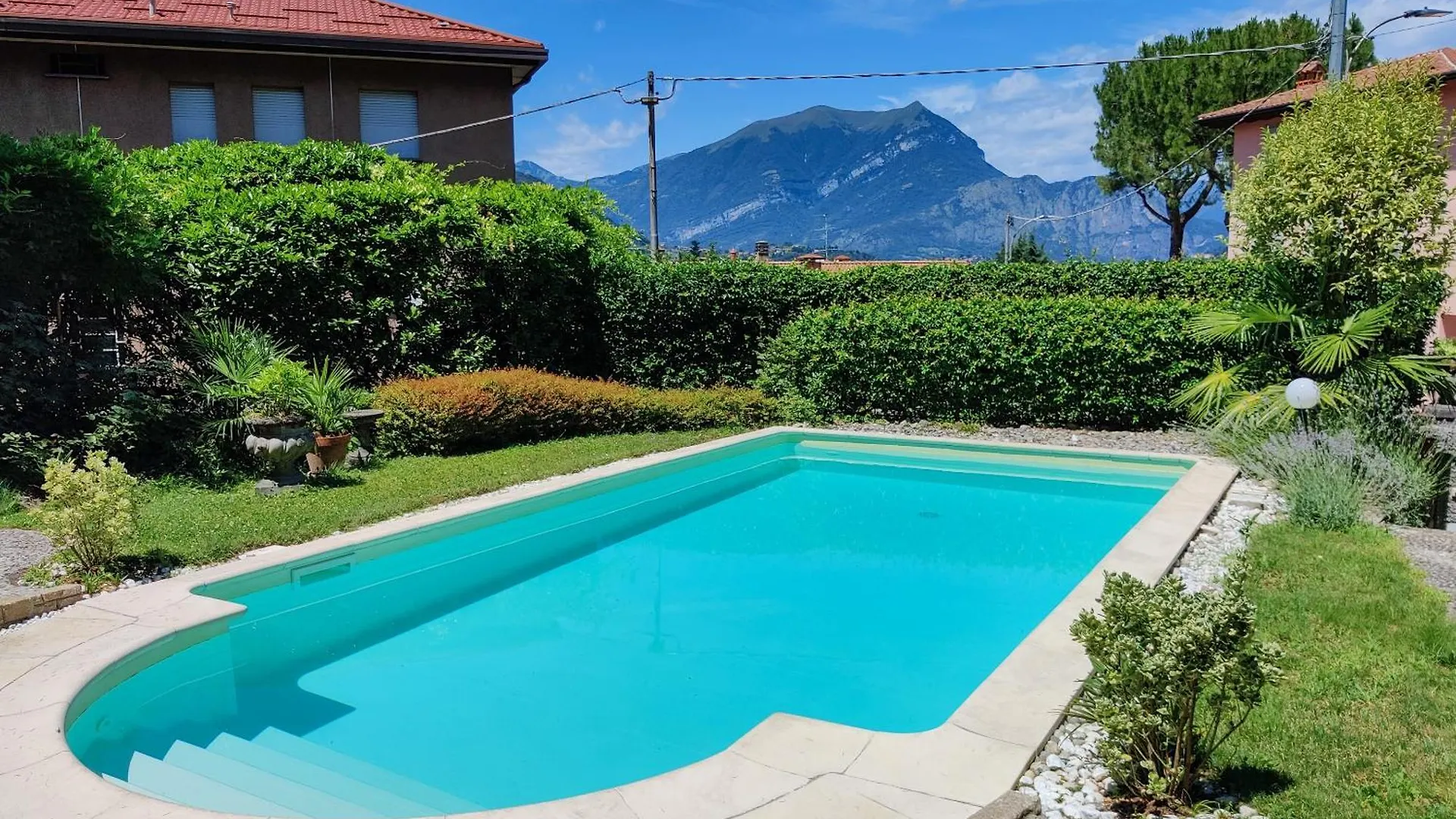 Villa Laura Lierna Bed & Breakfast