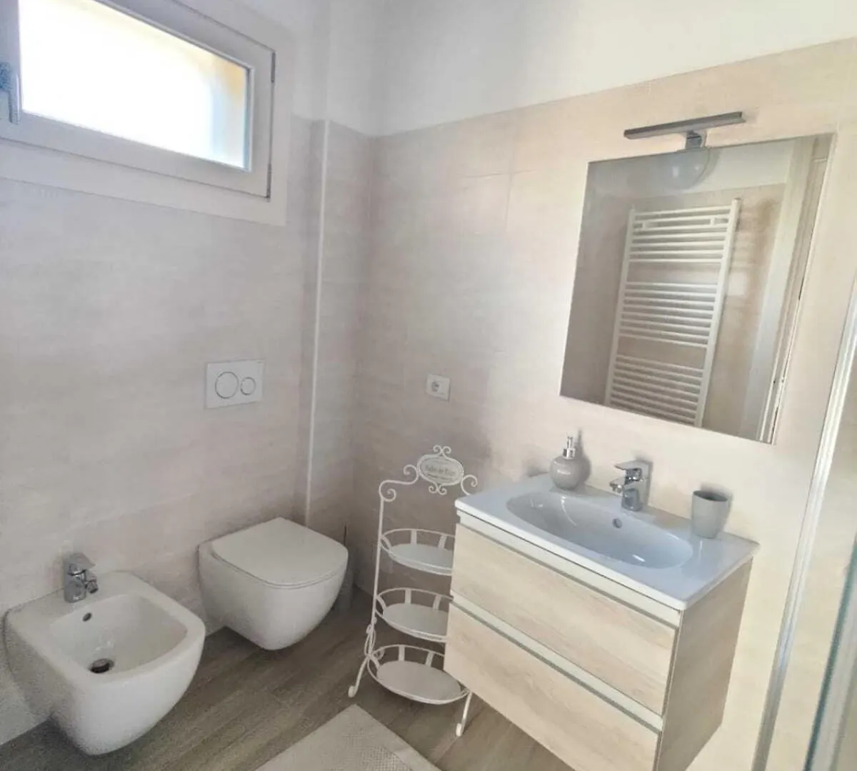 Bed & Breakfast Villa Laura Lierna