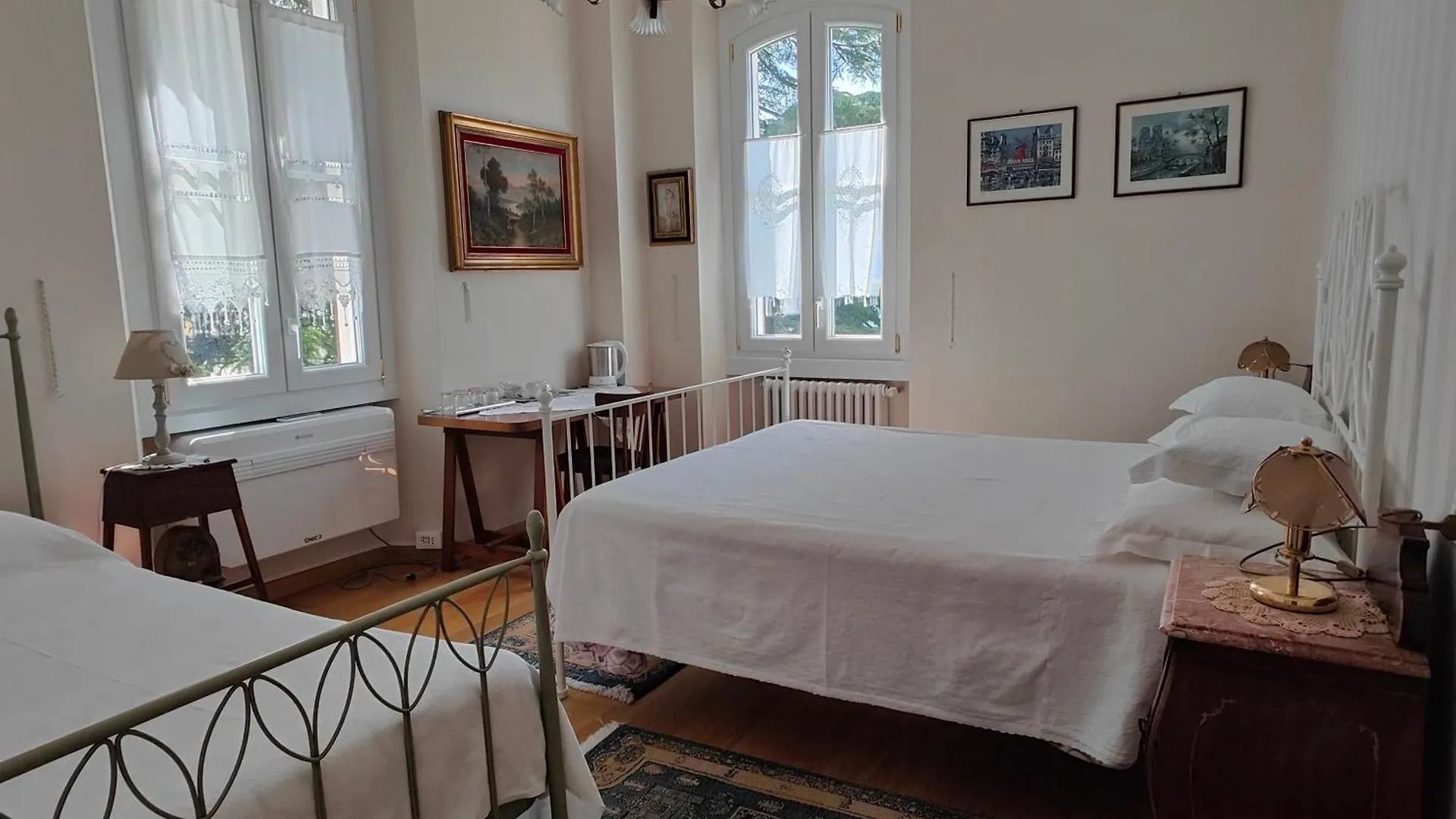 Bed & Breakfast Villa Laura Lierna